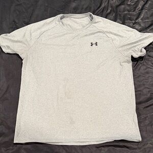 Under Armour Men's Gray Short Sleeve Tee